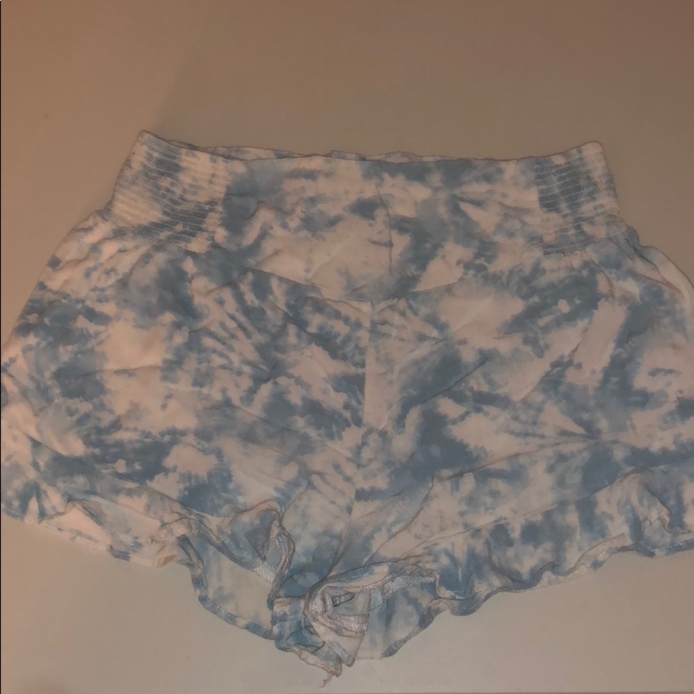 ruffled tie dye shorts